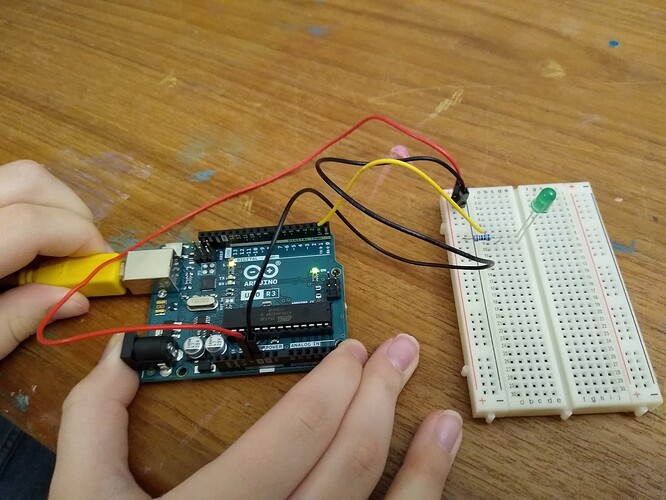 C3 - Pin 1 when fully connected does not light LED