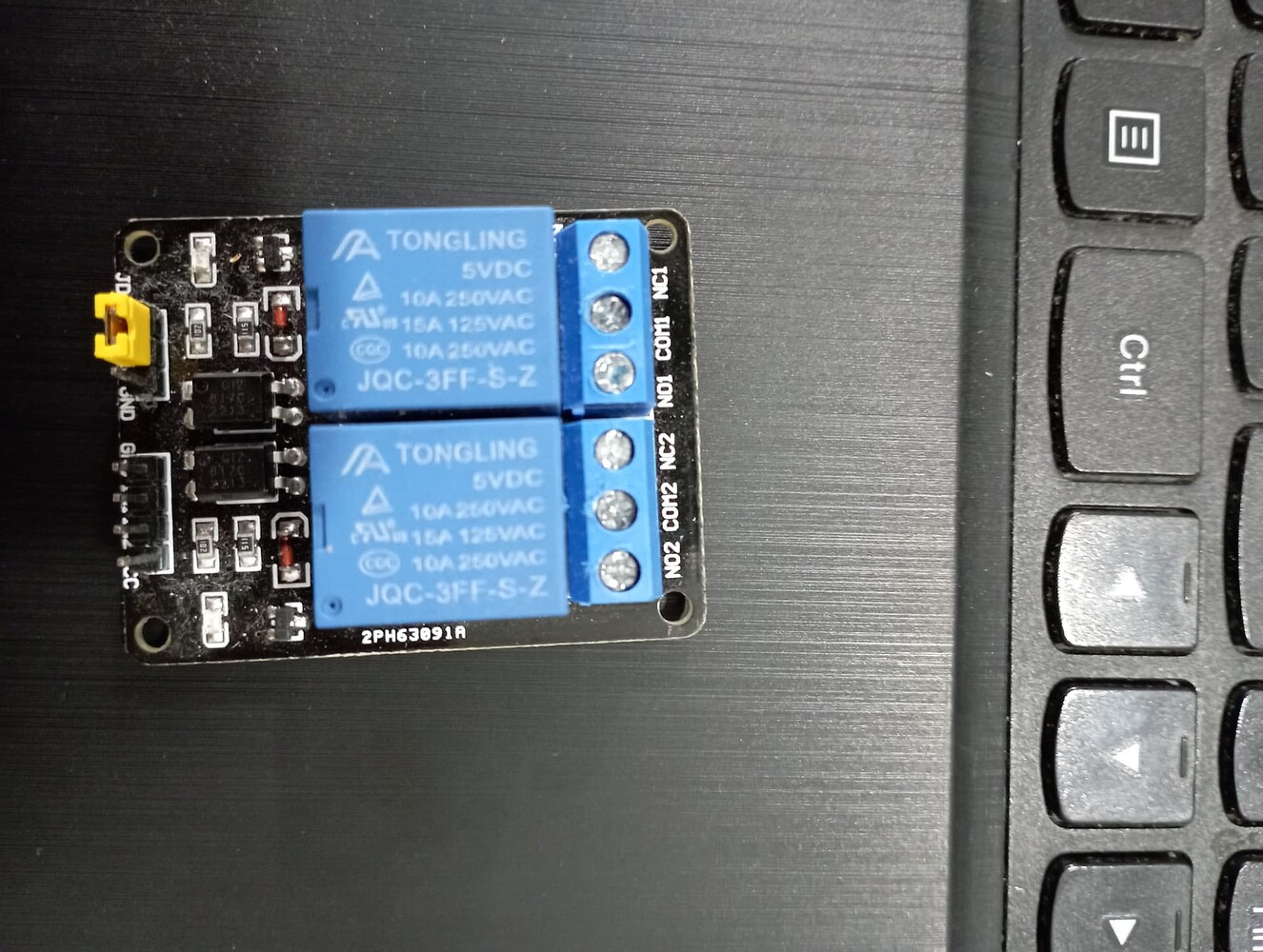 Arduino resetting when relay is activated despite protection Motors