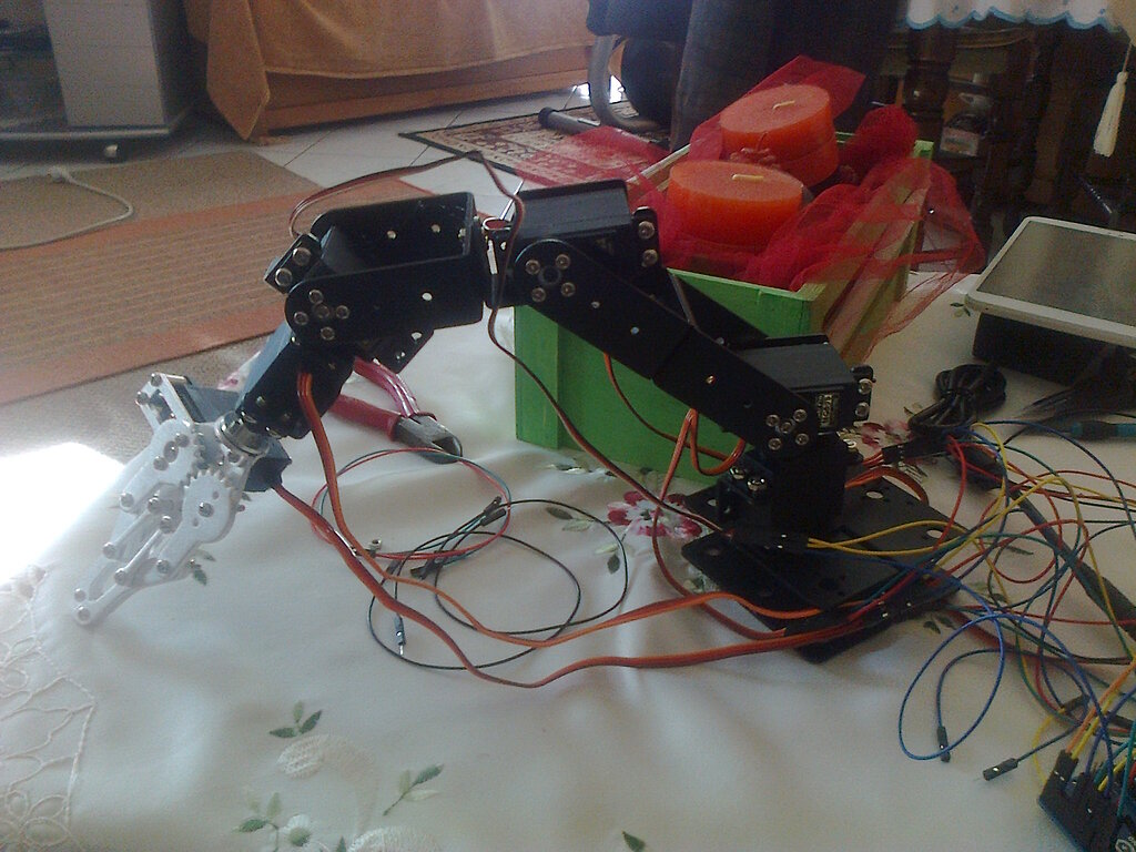 Arduino Robotic Arm.Please Help Me - General Guidance - Arduino Forum