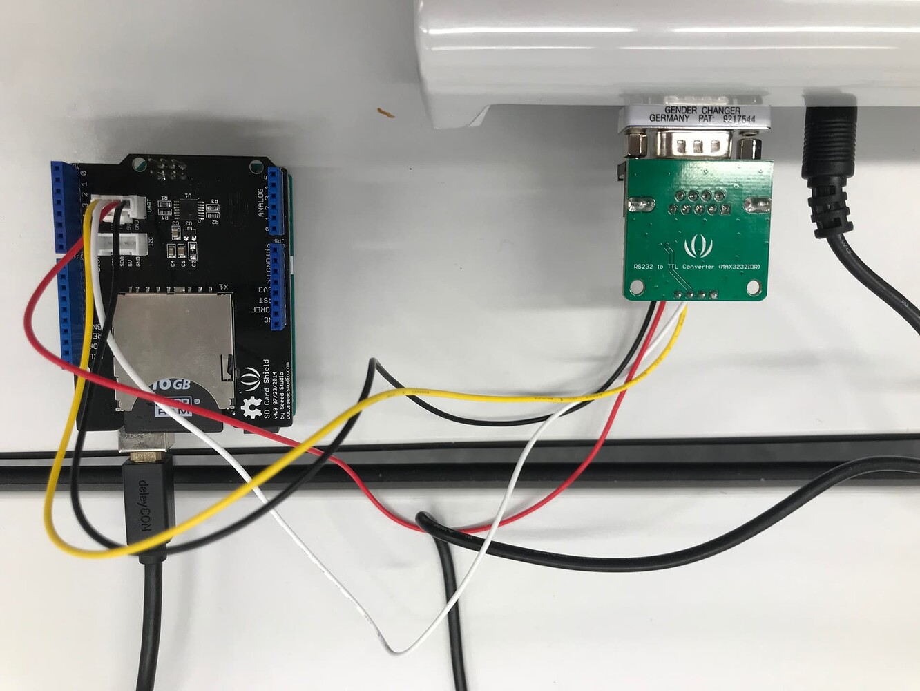 Question marks in Serial monitor but baud rate is the same Project