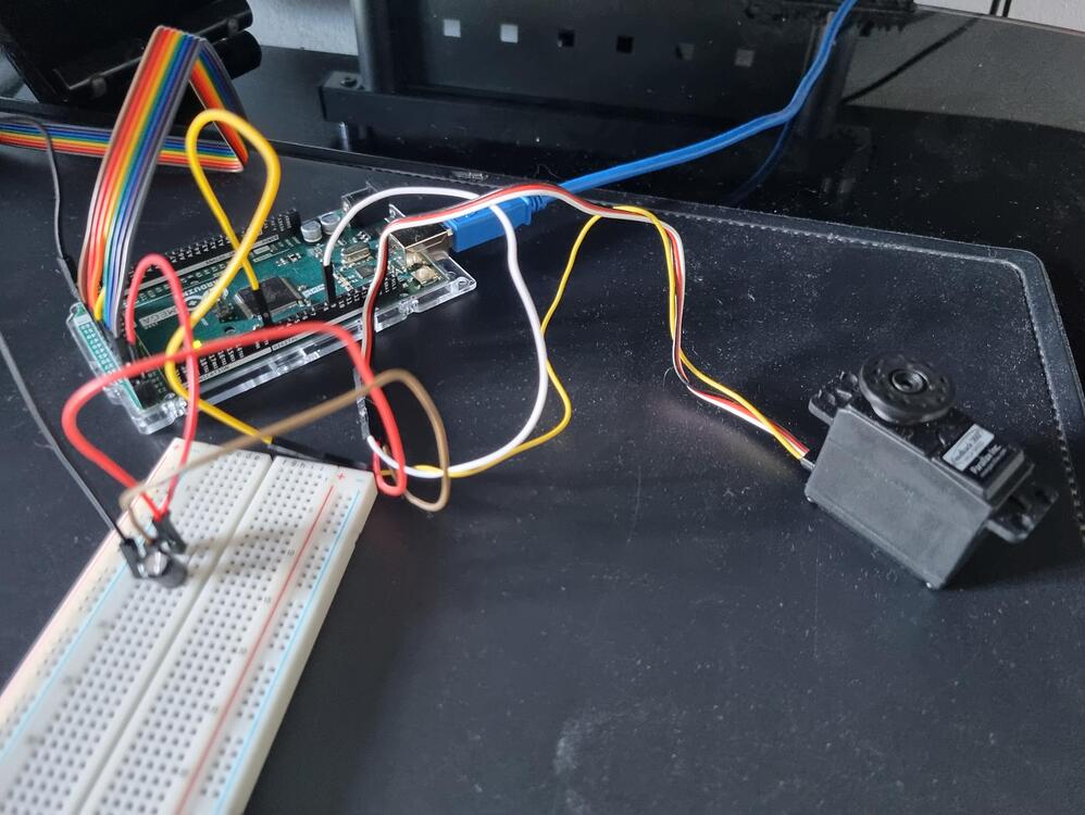 Problems with angle controll Parallax 360 and Arduino Mega - Motors ...
