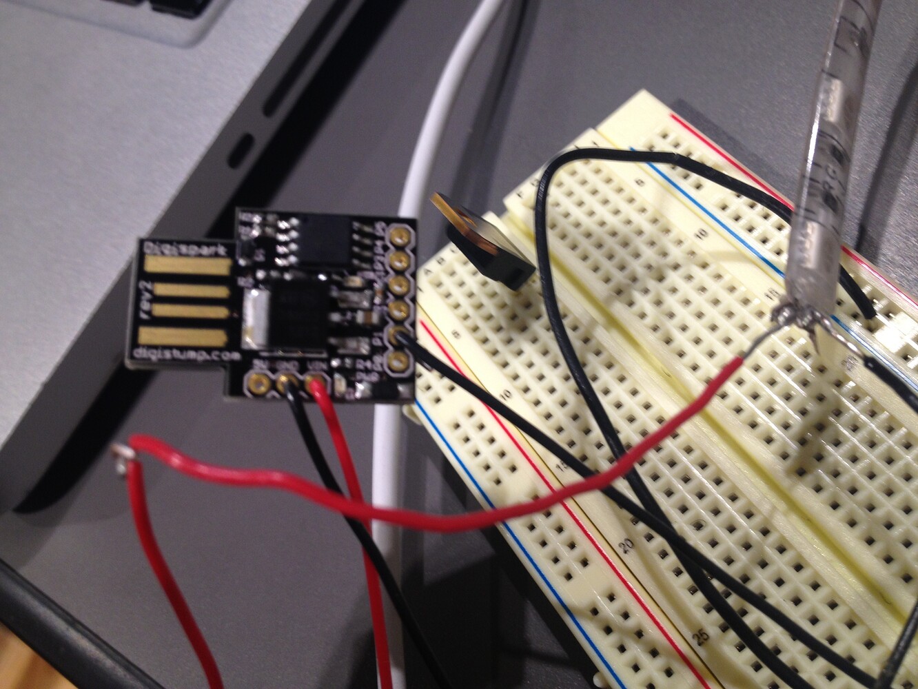Monochrome Fading with RGB LED strip - LEDs and Multiplexing - Arduino ...