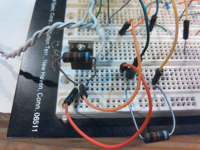 Breadboard Pchannel.jpg