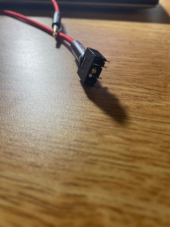 How to hook up a 3.5mm audio jack to a circuit to read in analog input ...
