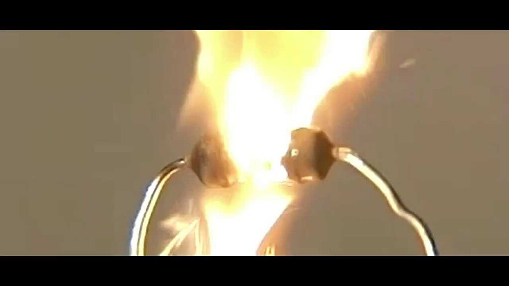 Beyond smoke: slo-mo exploding resistors! - Bar Sport - Arduino Forum