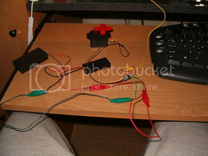 NEW servos not working at ALL!!! Page 2 Interfacing Arduino Forum