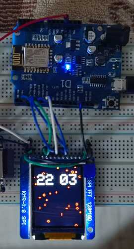 HyperClock GoL mode running
