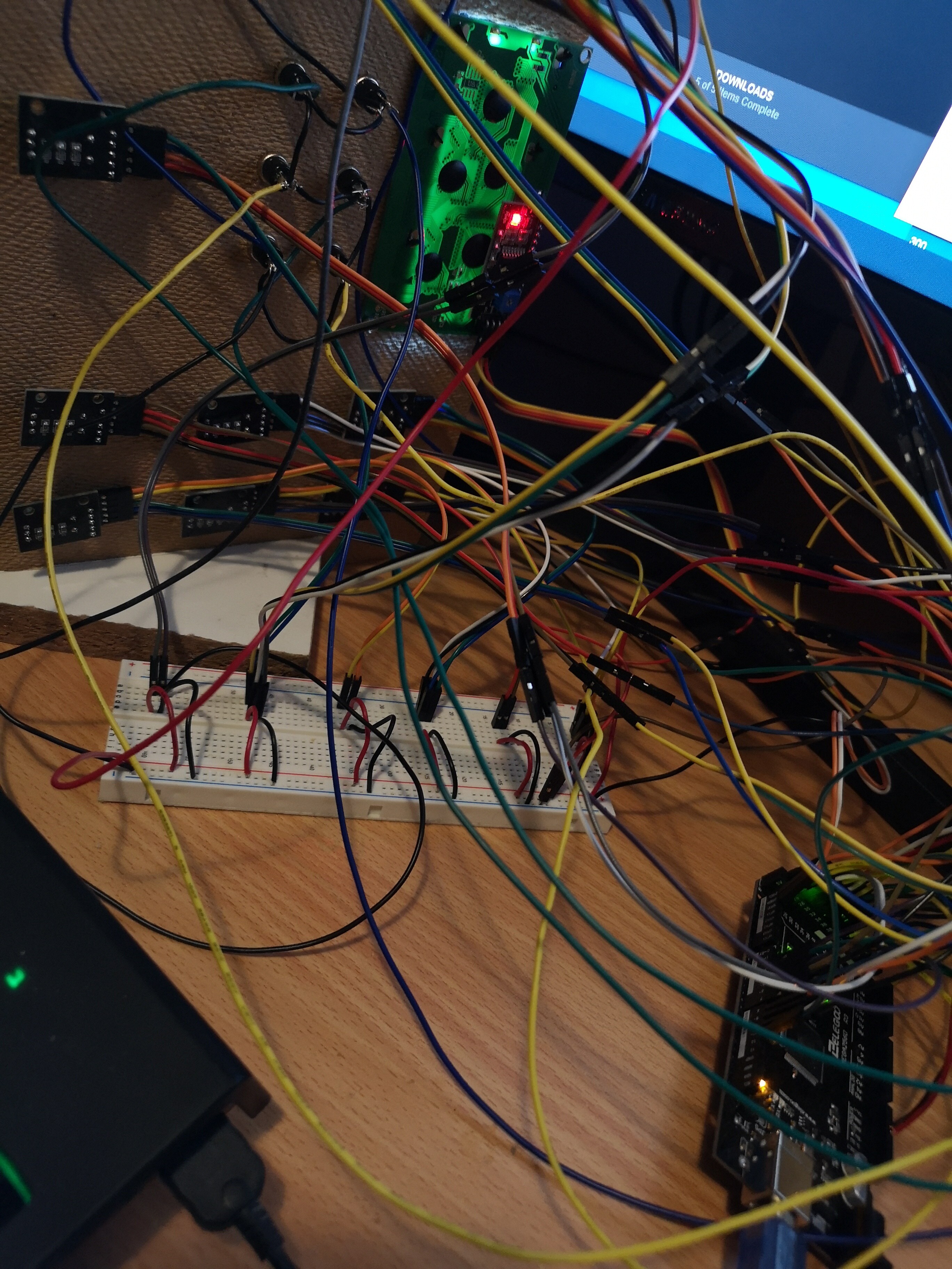 Connecting wires - use a terminal block? - General Electronics ...