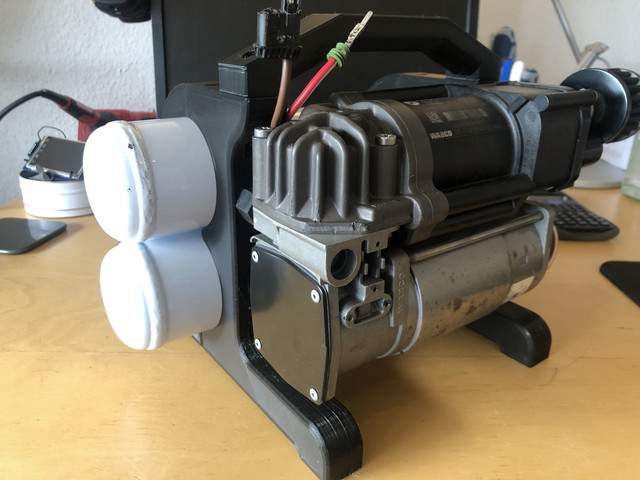 98-D0484-B-9-E00-4-B40-B26-B-65-F98-EFBD231