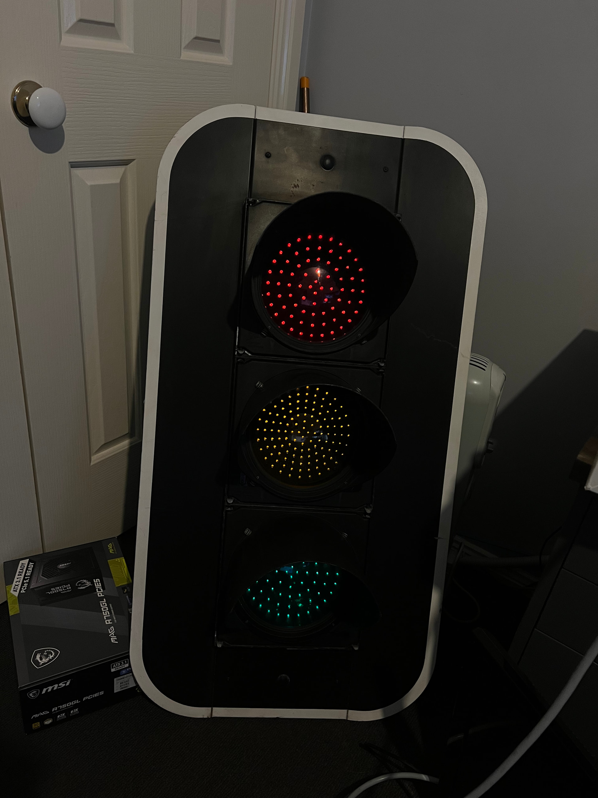 How to control a traffic light - General Guidance - Arduino Forum