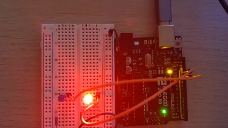 isr-issue-blinking-leds