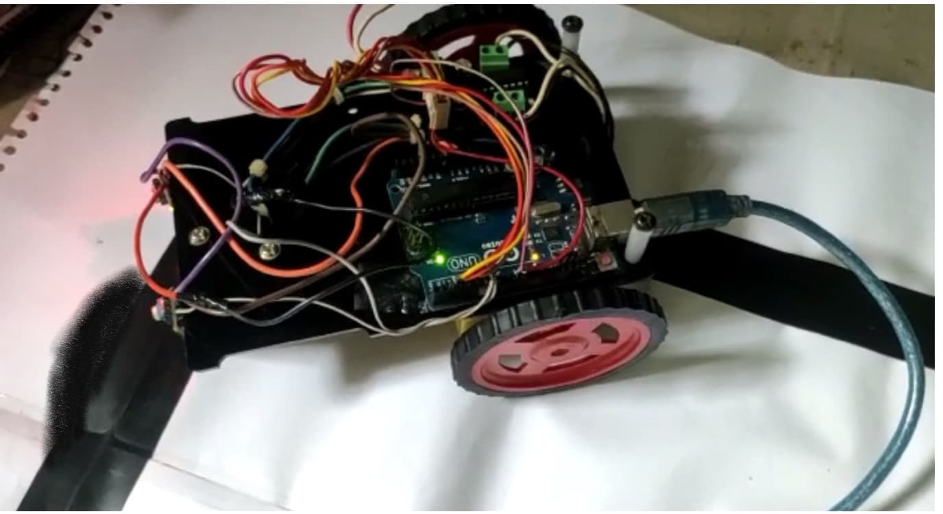 Line follower robot only follows straight line - Page 2 - Project ...