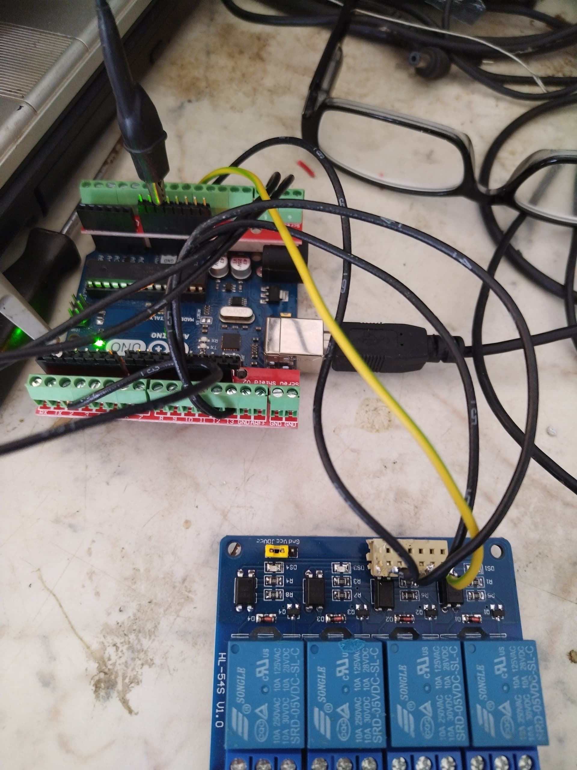 Flow sensor and two relays! - Programming - Arduino Forum