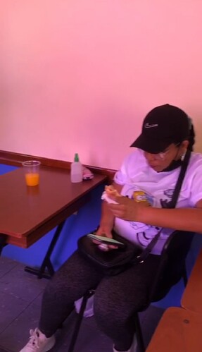 Screenshot_20220826-224112_WhatsApp