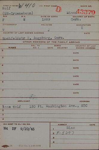 Document from the Arolsen Archives with the ID: 131952949
