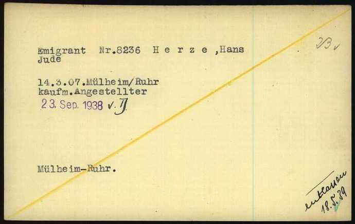 Document from the Arolsen Archives with the ID: 6093330