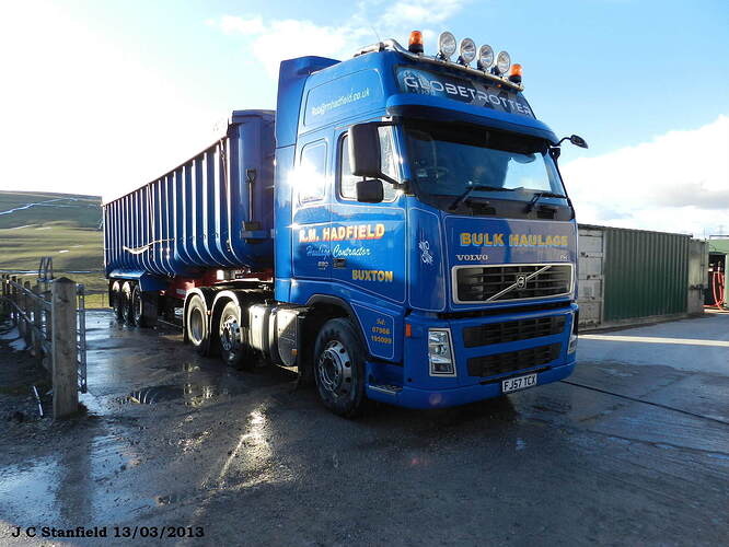 Volvo FH.JPG