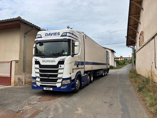 535242809_1356604439806706_869569512656499593_n