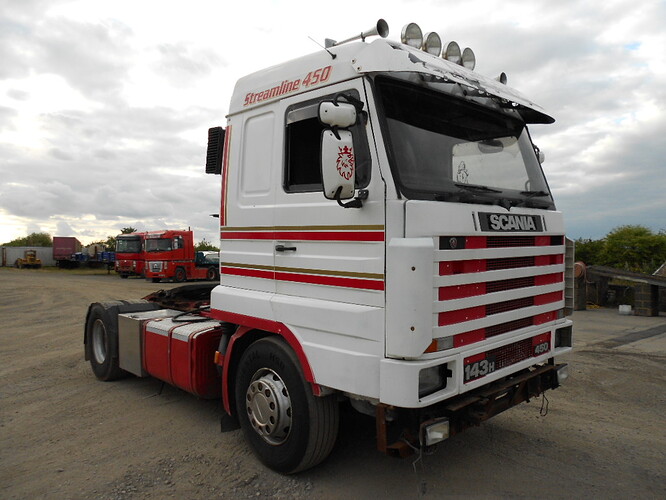 Scania R143 Restoration Project 005 (2).JPG