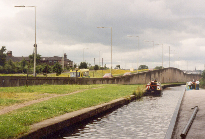 img471.jpg