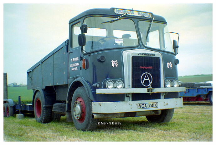 L7946p.JPG