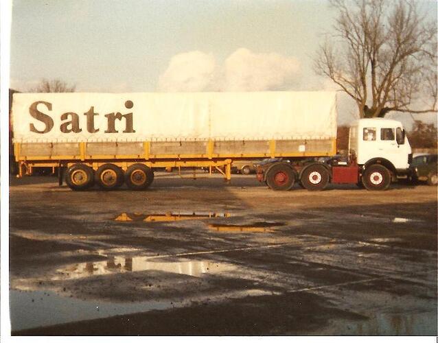 My Trucks 001.jpg