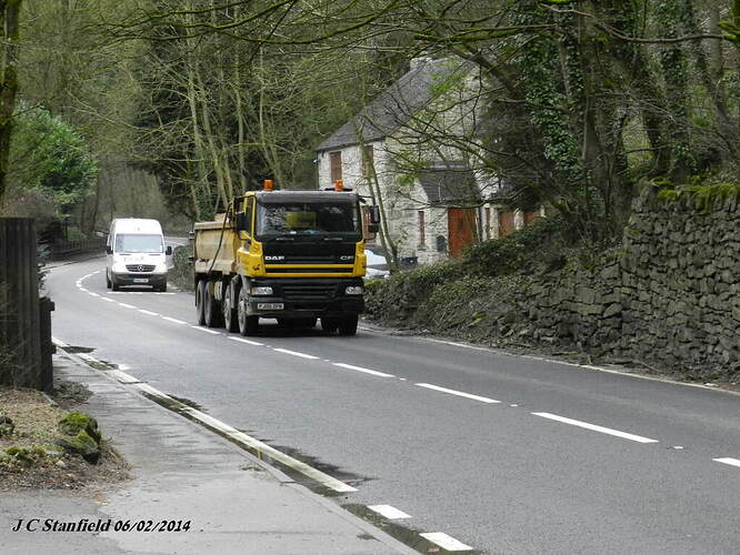 Daf cf tipper.JPG