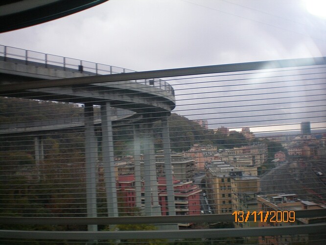100_0004a.jpg