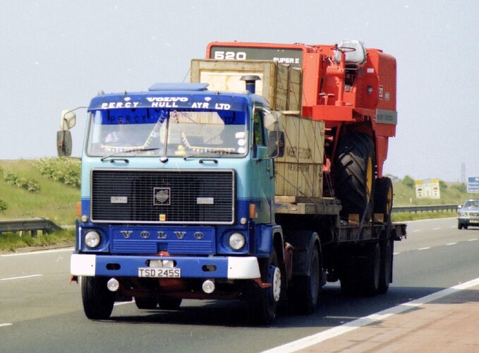 TSD245SVolvoF884x2unit1-vi[1].jpg