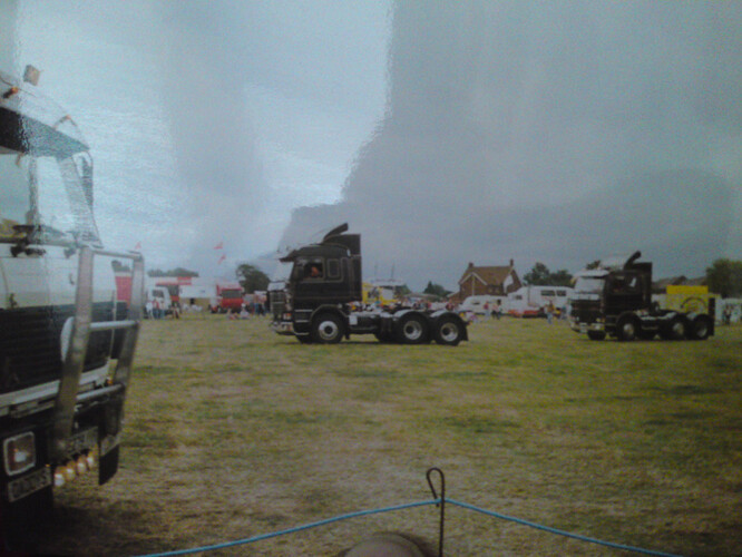 006-1.JPG