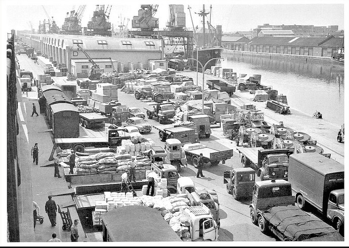 hulldocks.jpg
