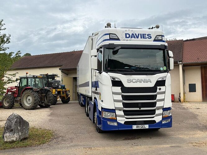 535920158_1356604429806707_1378899526955609205_n