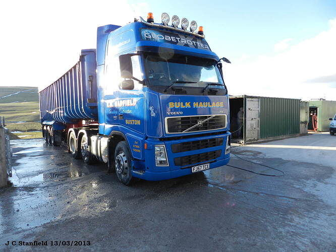 Volvo fh 57 plate.JPG