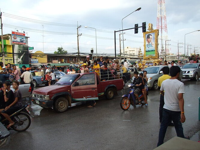 songkran 2010 sakaeo 004.JPG