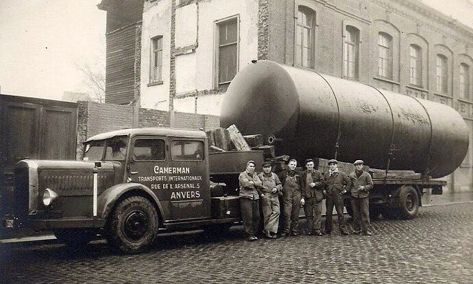 Denonville 1946 hier zijn er 15 van gemaakt.jpg