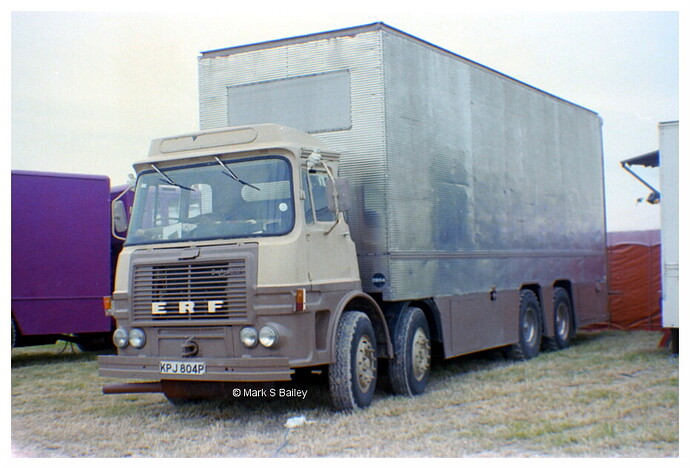 L7917p.JPG