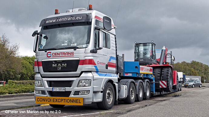 Heavy Haul cr Peiter van Marion cc by nc 2.0 26648706346_31daa311a9_o...jpg