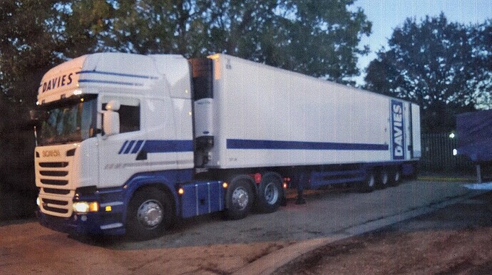 img240.jpg
