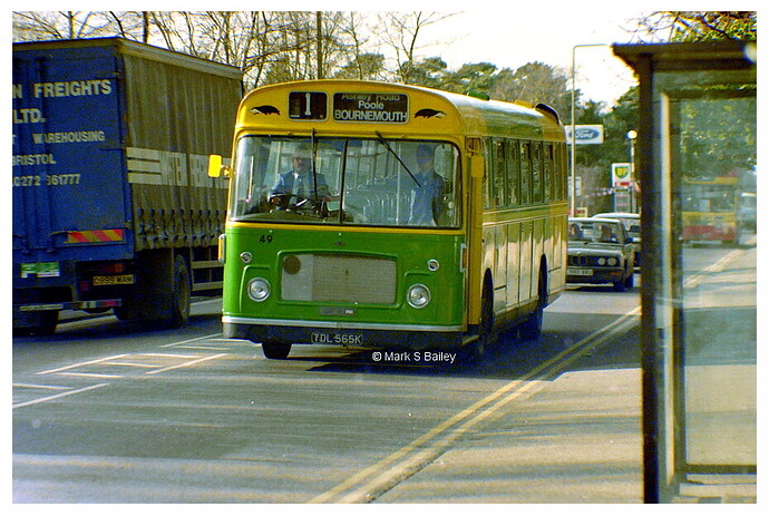 L4936p.JPG