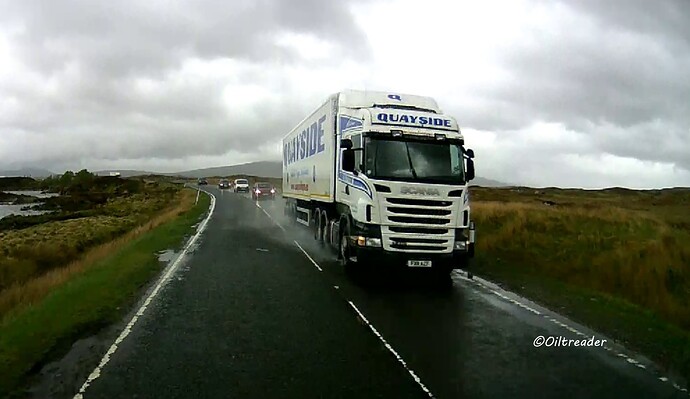 Oiltreader A82 Quayside Scania...jpg