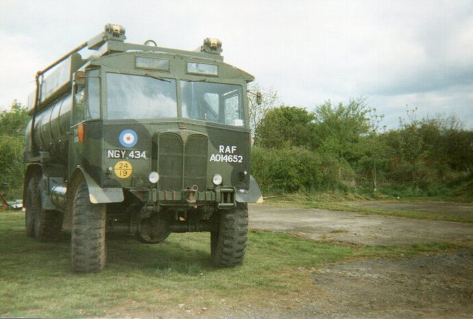 img221.jpg
