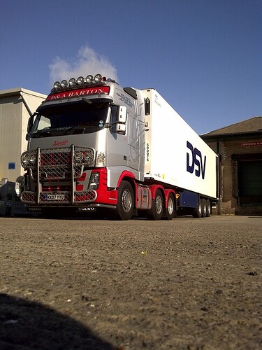 trucks 008.jpg