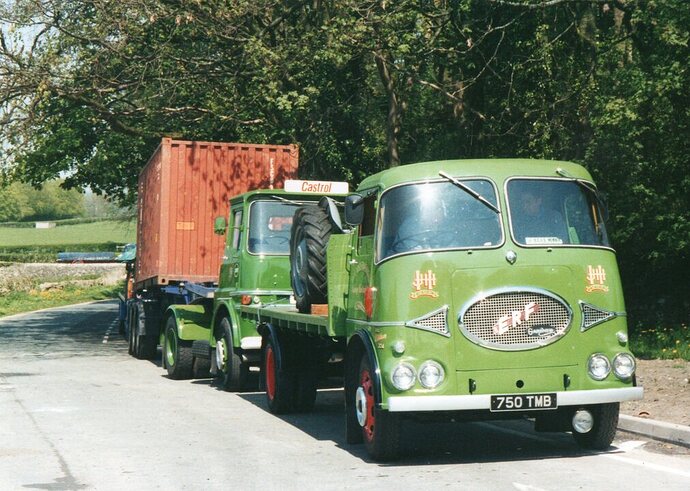 img009.jpg