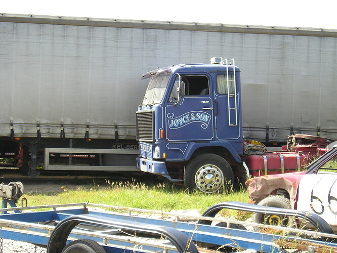 Volvo F89 between Weston & Brean.JPG