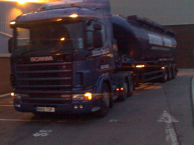 04012007120.jpg