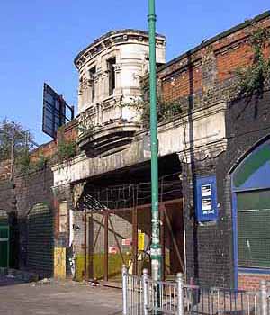 bishopsgate_goods_entrance.jpg