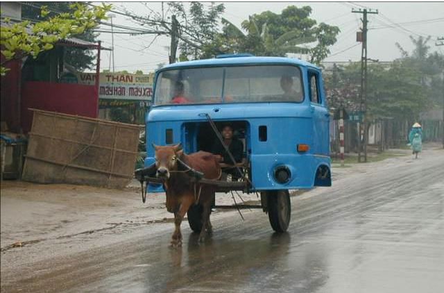 Asian  Cab over..JPG