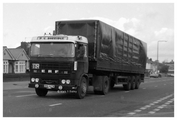 L4318BWp.JPG