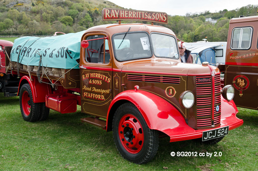 Bedford K cr SG2012 8775983220_89e8ac6819 sg_b.jpg