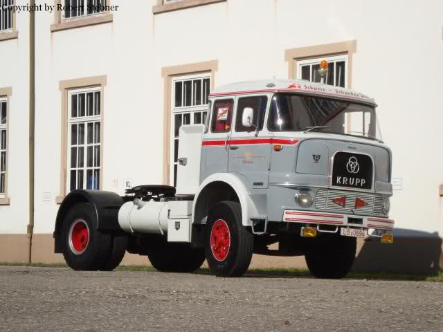 2lx8pw.jpg